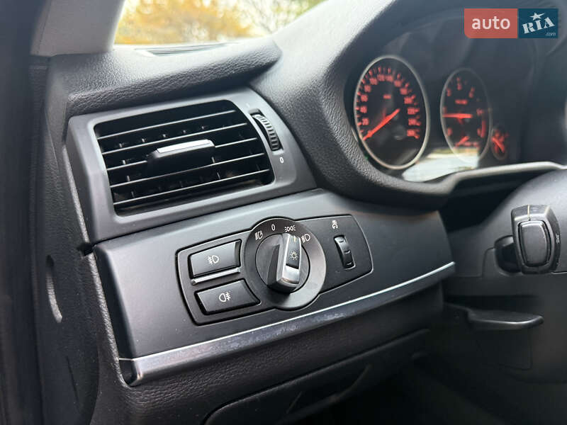 Внедорожник / Кроссовер BMW X3 2011 в Киеве