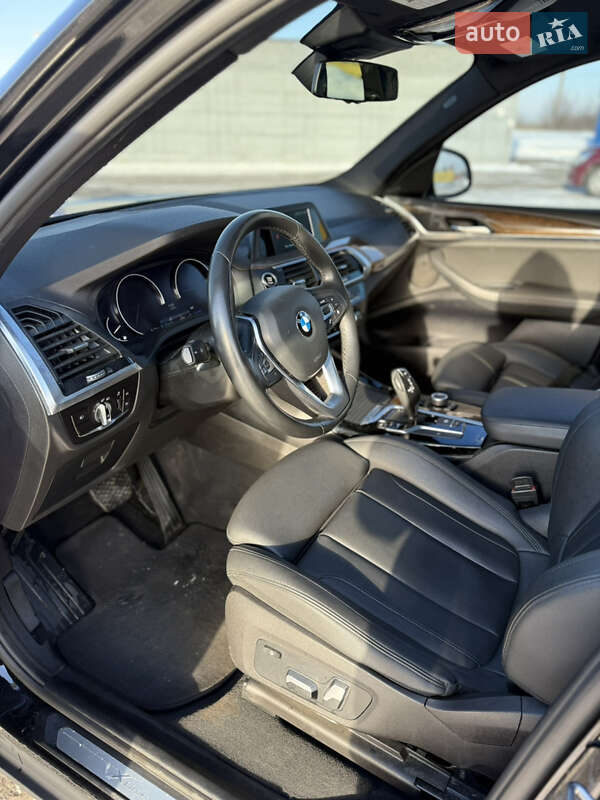Внедорожник / Кроссовер BMW X3 2018 в Полтаве фото 23 Внедорожник / Кроссовер BMW X3 2018 в Полтаве