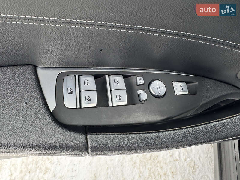 Внедорожник / Кроссовер BMW X3 2020 в Днепре фото 32 Внедорожник / Кроссовер BMW X3 2020 в Днепре