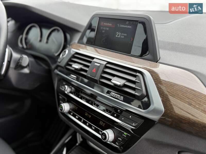 Позашляховик / Кросовер BMW X3 2018 в Львові