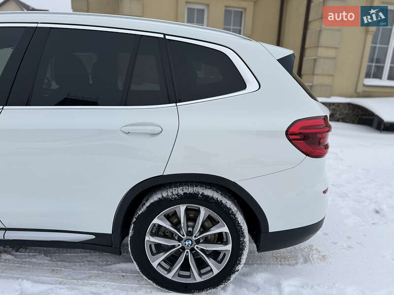 Позашляховик / Кросовер BMW X3 2019 в Кременці