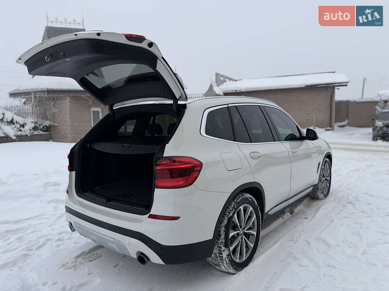 Позашляховик / Кросовер BMW X3 2019 в Кременці