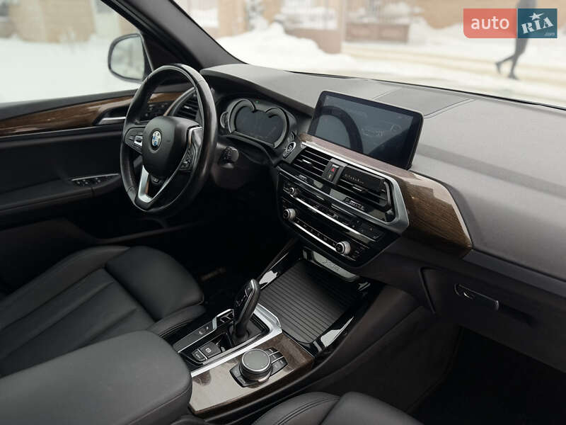 Позашляховик / Кросовер BMW X3 2019 в Кременці