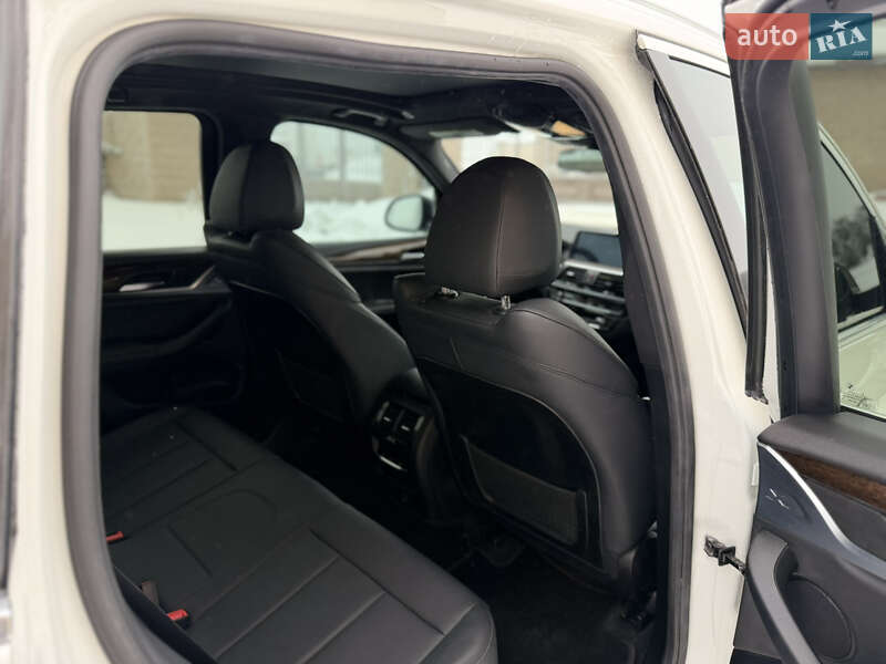 Позашляховик / Кросовер BMW X3 2019 в Кременці