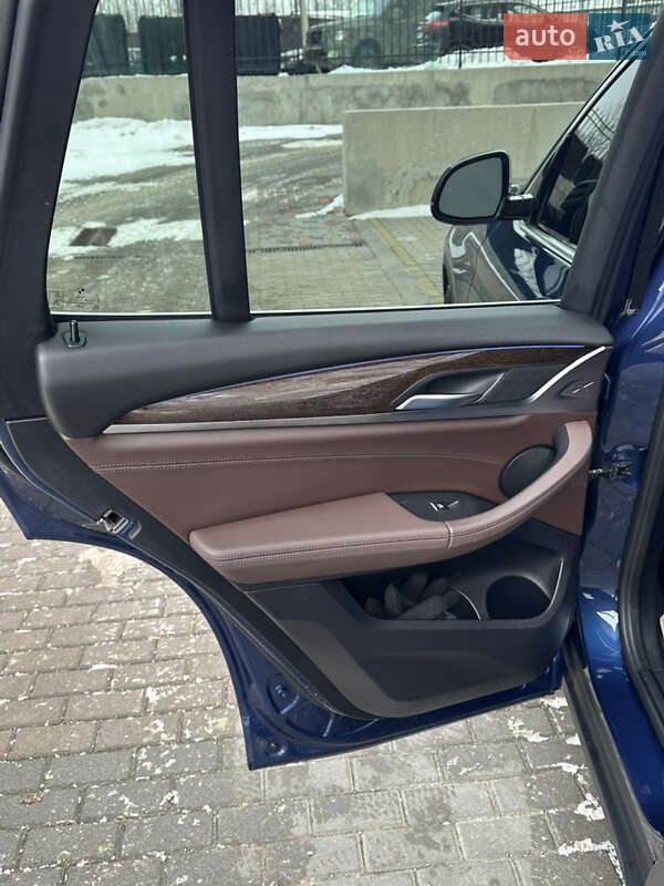 Внедорожник / Кроссовер BMW X3 2018 в Харькове фото 17 Внедорожник / Кроссовер BMW X3 2018 в Харькове
