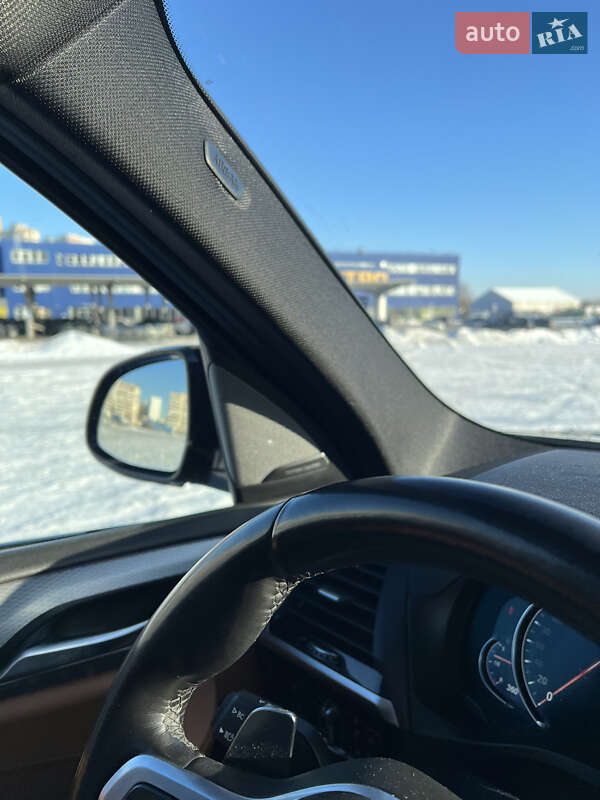 Внедорожник / Кроссовер BMW X3 2018 в Киеве