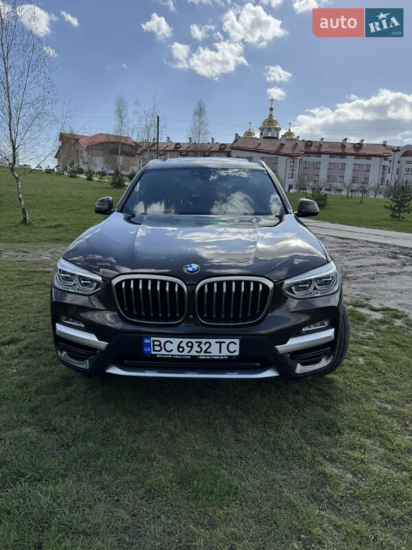 Позашляховик / Кросовер BMW X3 2017 в Львові фото 7 Позашляховик / Кросовер BMW X3 2017 в Львові
