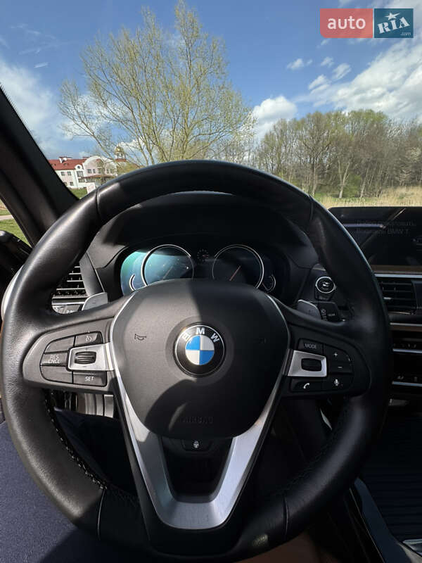 Позашляховик / Кросовер BMW X3 2017 в Львові фото 12 Позашляховик / Кросовер BMW X3 2017 в Львові