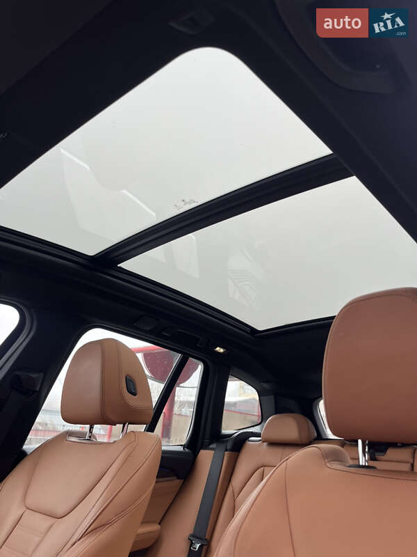 Внедорожник / Кроссовер BMW X3 2018 в Львове