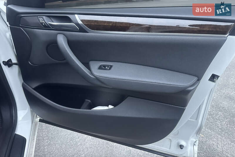 Внедорожник / Кроссовер BMW X3 2015 в Львове