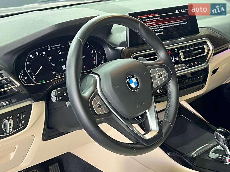 Внедорожник / Кроссовер BMW X3 2022 в Одессе