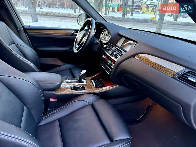 Внедорожник / Кроссовер BMW X3 2015 в Ровно