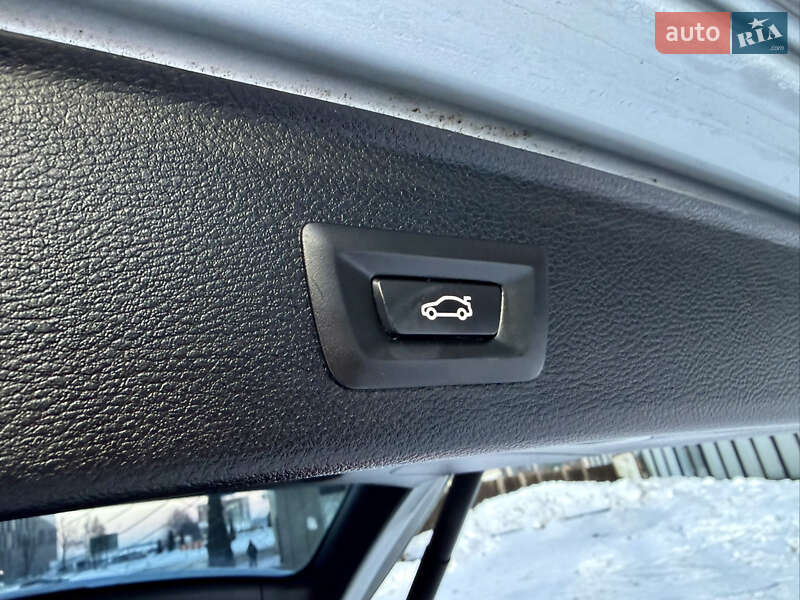 Внедорожник / Кроссовер BMW X3 2015 в Ровно