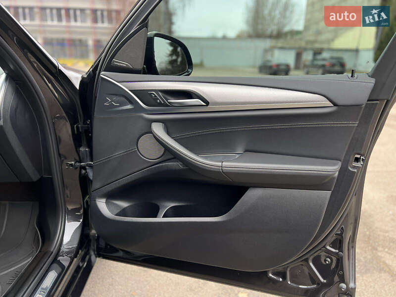 Внедорожник / Кроссовер BMW X3 2018 в Львове