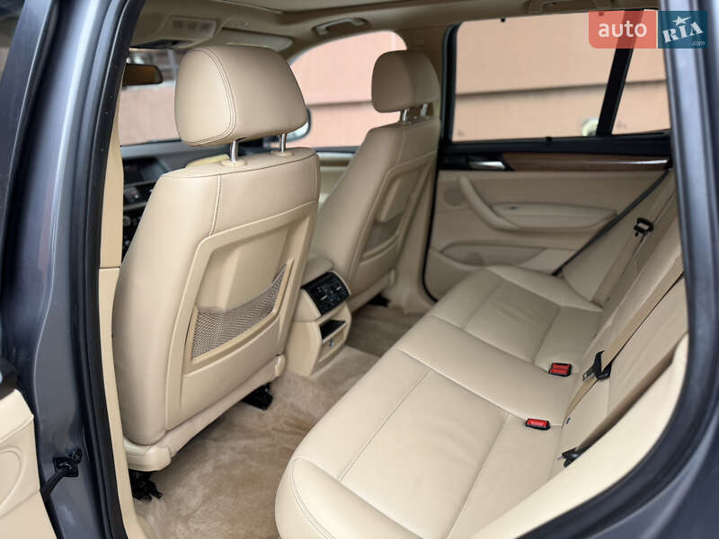 Внедорожник / Кроссовер BMW X3 2013 в Ровно