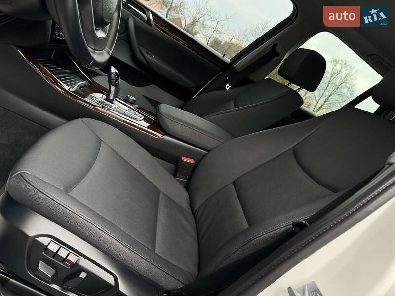 Внедорожник / Кроссовер BMW X3 2015 в Дрогобыче