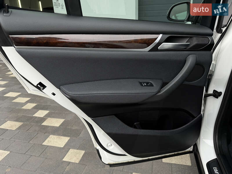 Внедорожник / Кроссовер BMW X3 2015 в Дрогобыче