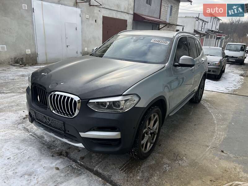 Внедорожник / Кроссовер BMW X3 2021 в Львове