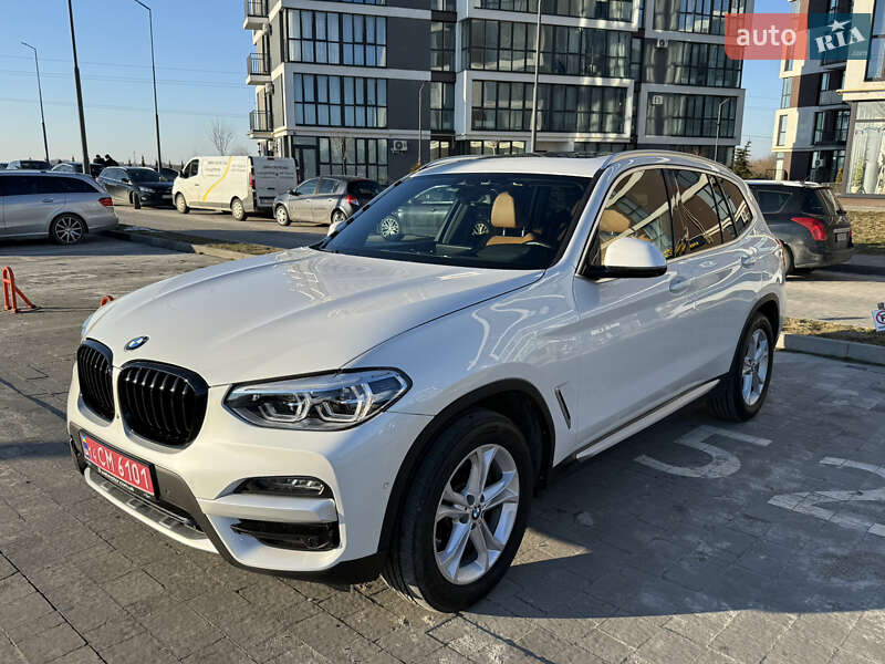 Внедорожник / Кроссовер BMW X3 2020 в Львове