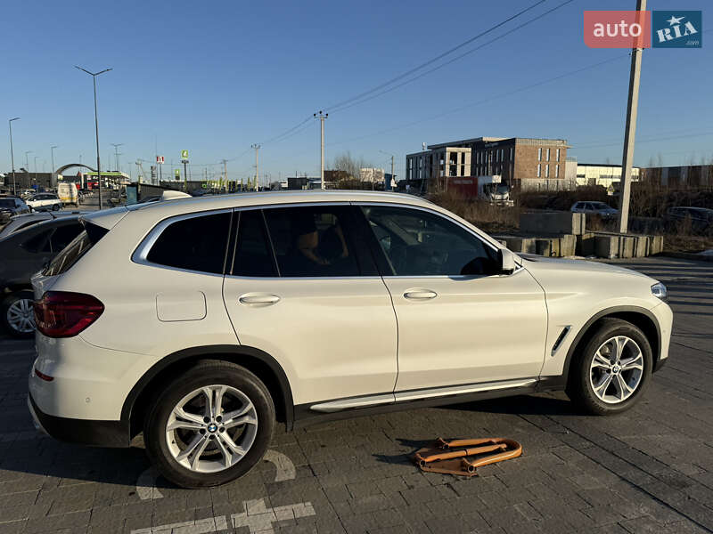 Внедорожник / Кроссовер BMW X3 2020 в Львове