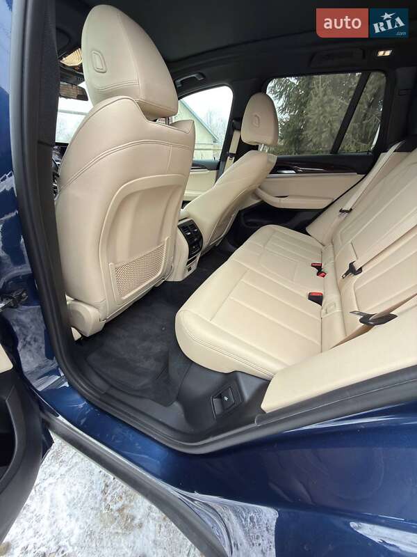 Внедорожник / Кроссовер BMW X3 2020 в Черновцах