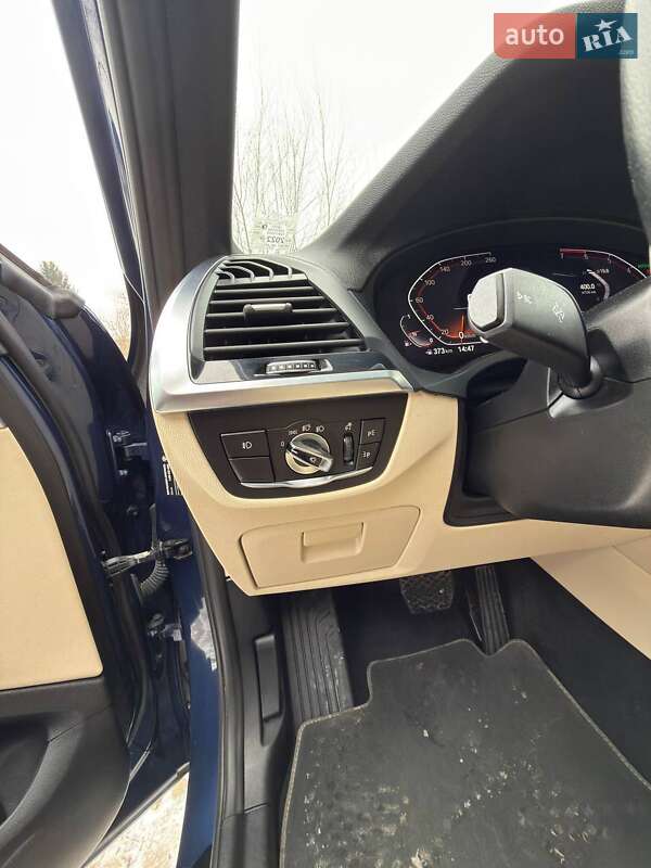 Внедорожник / Кроссовер BMW X3 2020 в Черновцах