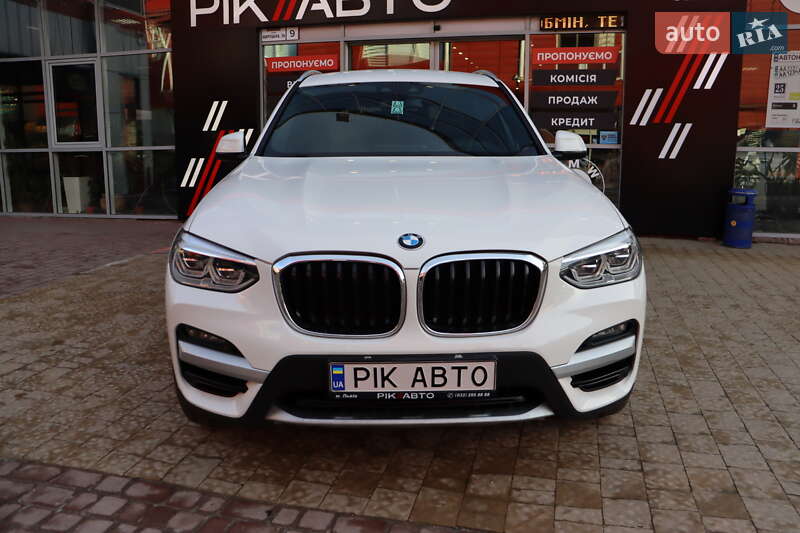 Внедорожник / Кроссовер BMW X3 2019 в Львове