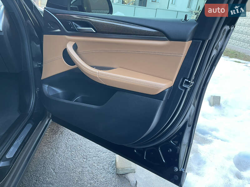 Внедорожник / Кроссовер BMW X3 2018 в Тернополе