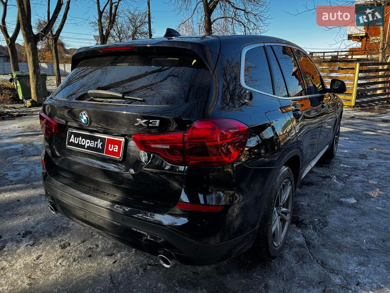 Внедорожник / Кроссовер BMW X3 2018 в Киеве