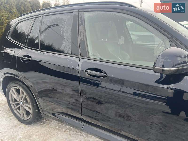 Внедорожник / Кроссовер BMW X3 2021 в Луцке