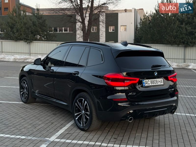 Внедорожник / Кроссовер BMW X3 2019 в Луцке