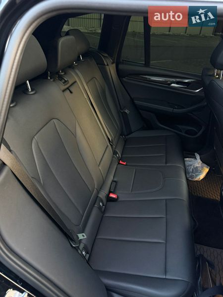 Внедорожник / Кроссовер BMW X3 2019 в Луцке