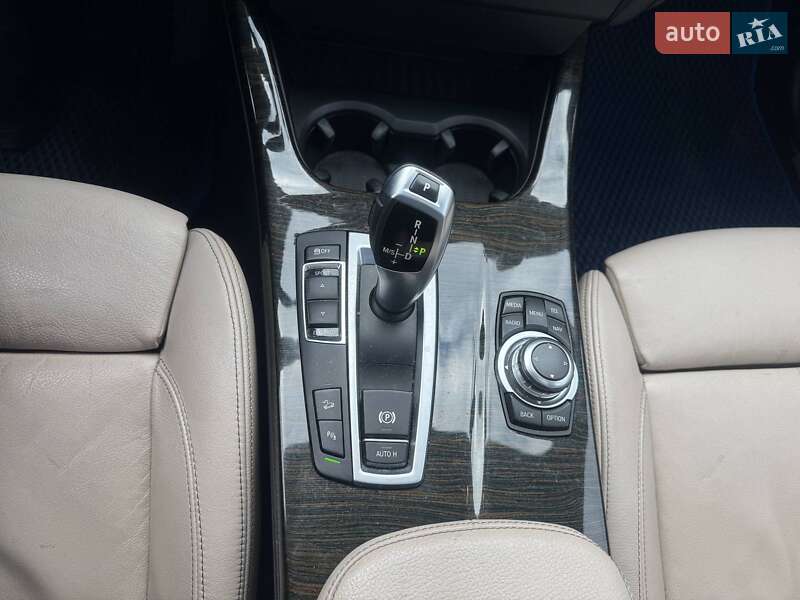 Внедорожник / Кроссовер BMW X3 2013 в Киеве