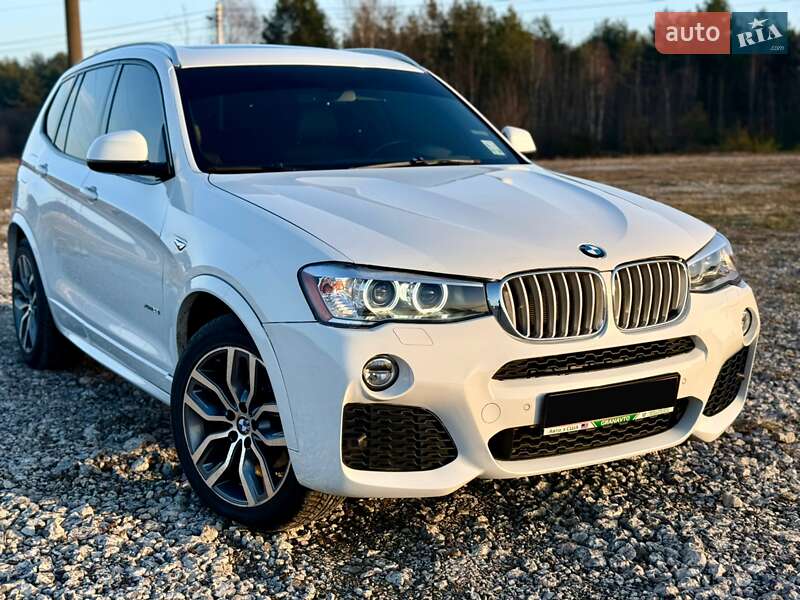 Внедорожник / Кроссовер BMW X3 2015 в Новояворовске