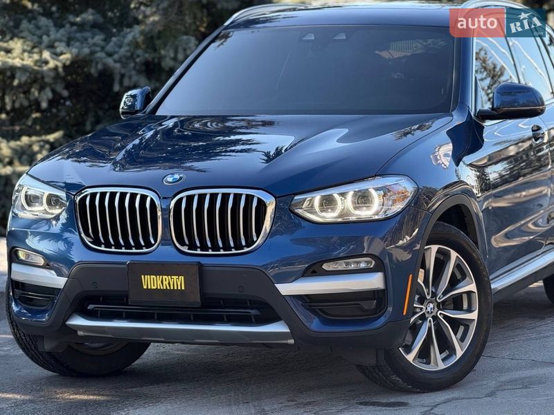 Внедорожник / Кроссовер BMW X3 2018 в Киеве
