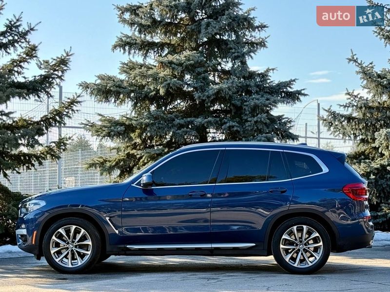 Внедорожник / Кроссовер BMW X3 2018 в Киеве