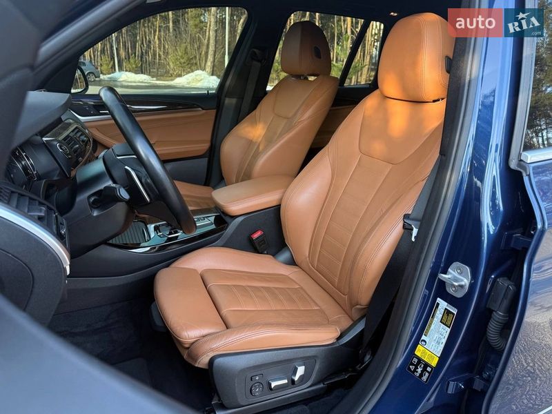 Внедорожник / Кроссовер BMW X3 2018 в Киеве