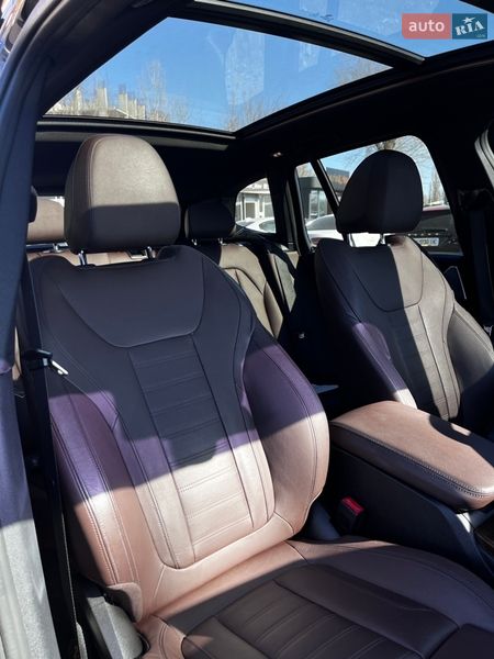 Внедорожник / Кроссовер BMW X3 2019 в Киеве