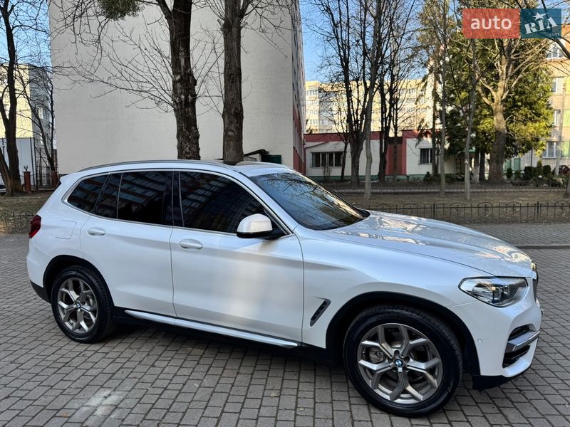 Внедорожник / Кроссовер BMW X3 2021 в Львове