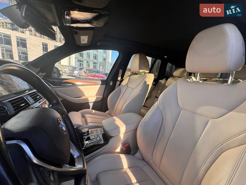 Внедорожник / Кроссовер BMW X3 2018 в Киеве