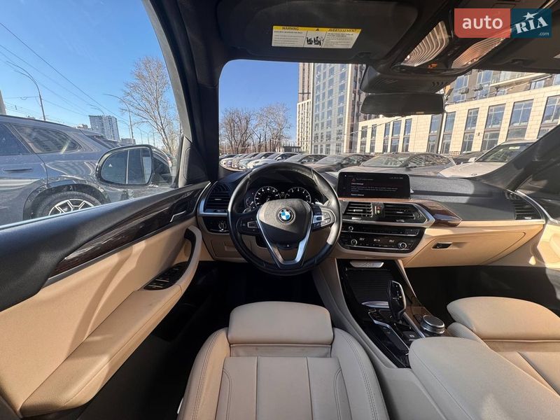 Внедорожник / Кроссовер BMW X3 2018 в Киеве