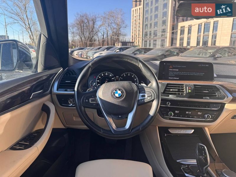 Внедорожник / Кроссовер BMW X3 2018 в Киеве