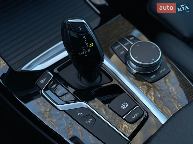 Позашляховик / Кросовер BMW X3 2018 в Кам'янському