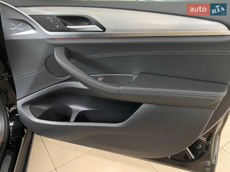 Внедорожник / Кроссовер BMW X3 2020 в Одессе