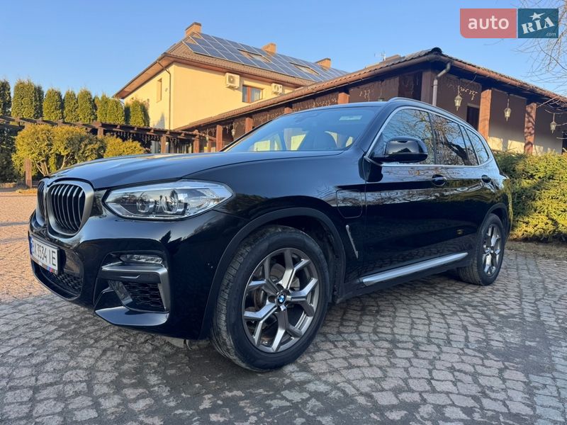 Внедорожник / Кроссовер BMW X3 2021 в Изяславе
