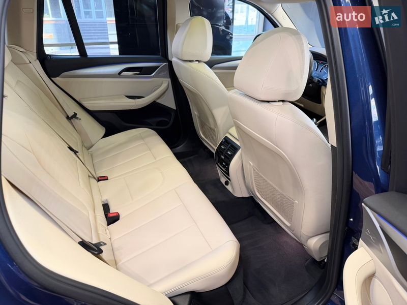 Внедорожник / Кроссовер BMW X3 2018 в Киеве фото 52 Внедорожник / Кроссовер BMW X3 2018 в Киеве