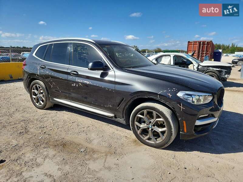 Внедорожник / Кроссовер BMW X3 2020 в Львове