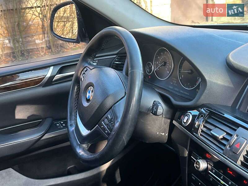 Внедорожник / Кроссовер BMW X3 2014 в Киеве