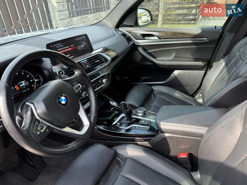Внедорожник / Кроссовер BMW X3 2019 в Ровно