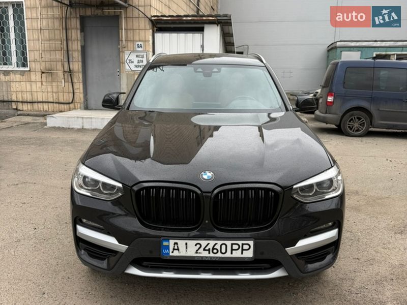 Внедорожник / Кроссовер BMW X3 2021 в Киеве